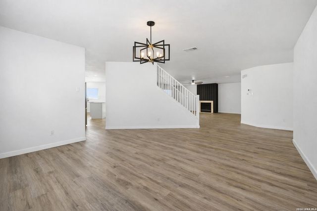 2704 ASHLEY MDW, Schertz, TX 78154