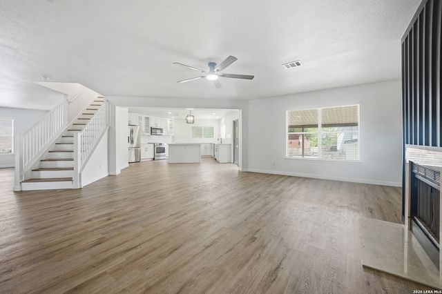 2704 ASHLEY MDW, Schertz, TX 78154