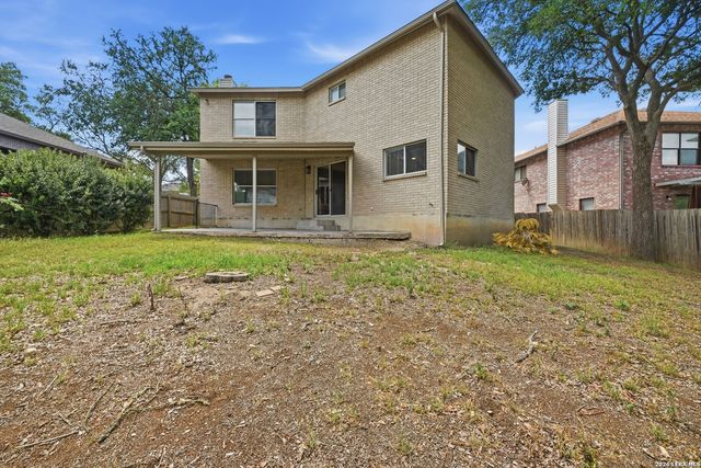 2704 ASHLEY MDW, Schertz, TX 78154