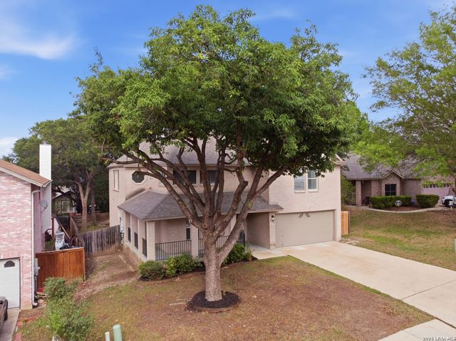 2704 ASHLEY MDW, Schertz, TX 78154