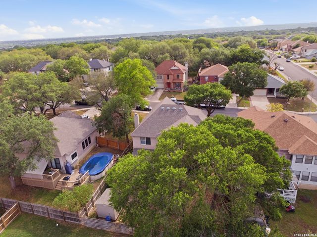 2704 ASHLEY MDW, Schertz, TX 78154