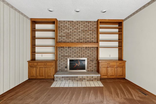 17991 Natchez Avenue, Prior Lake, MN 55372