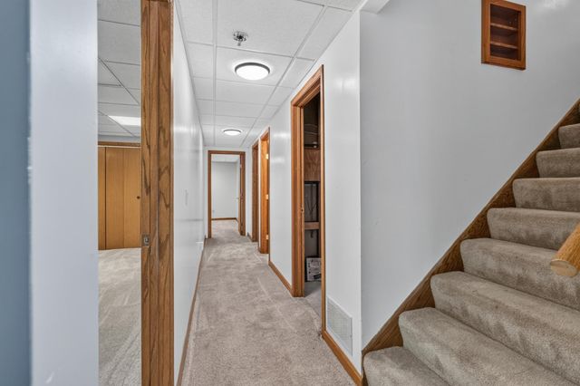 17991 Natchez Avenue, Prior Lake, MN 55372