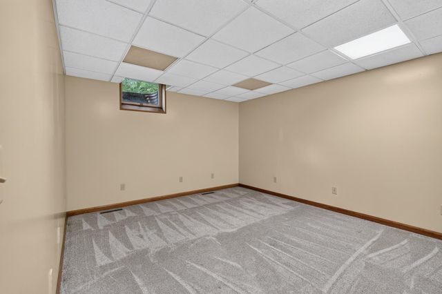 17991 Natchez Avenue, Prior Lake, MN 55372