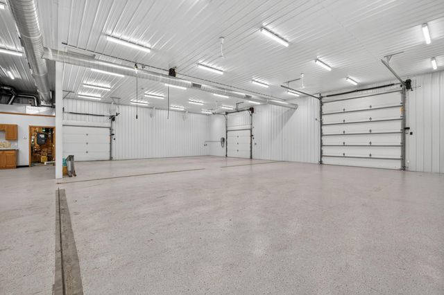 17991 Natchez Avenue, Prior Lake, MN 55372