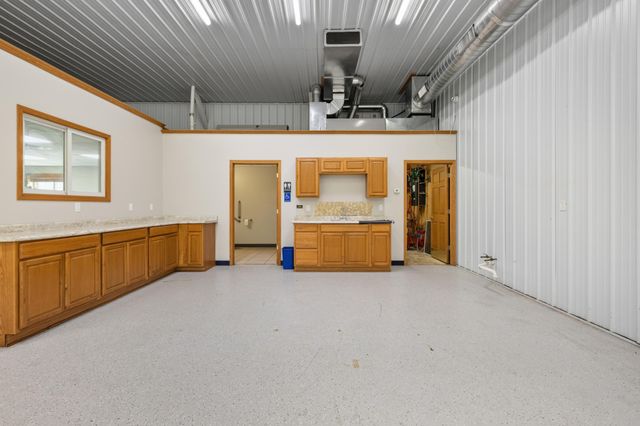 17991 Natchez Avenue, Prior Lake, MN 55372