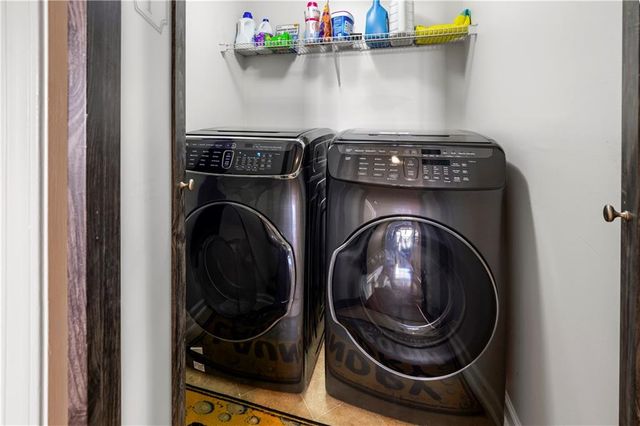 357 Celia Glen Court, Lawrenceville, GA 30044