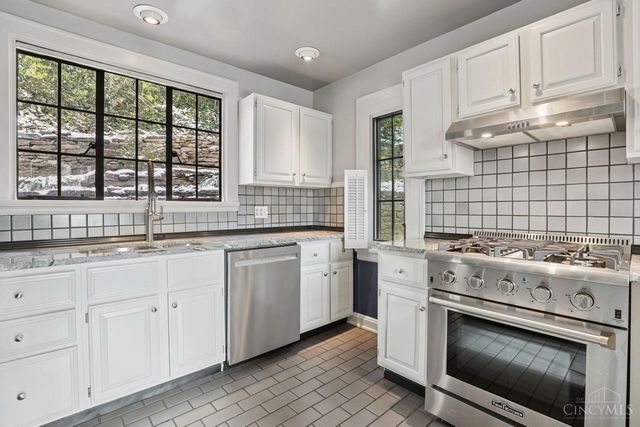 3736 Dogwood Lane, Cincinnati, OH 45213