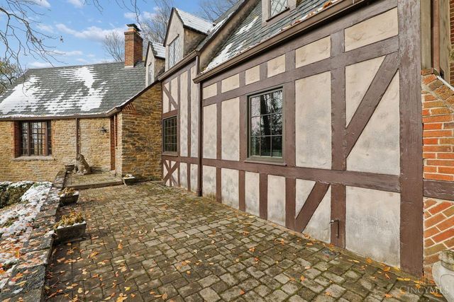 3736 Dogwood Lane, Cincinnati, OH 45213