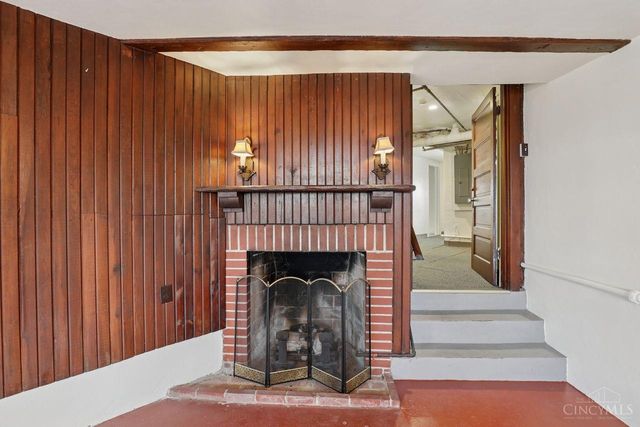 3736 Dogwood Lane, Cincinnati, OH 45213