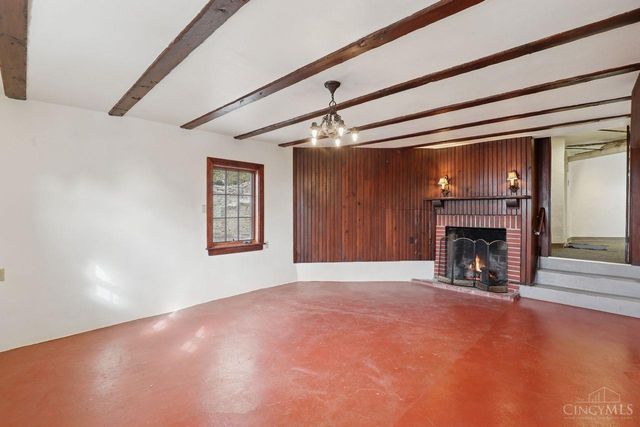 3736 Dogwood Lane, Cincinnati, OH 45213