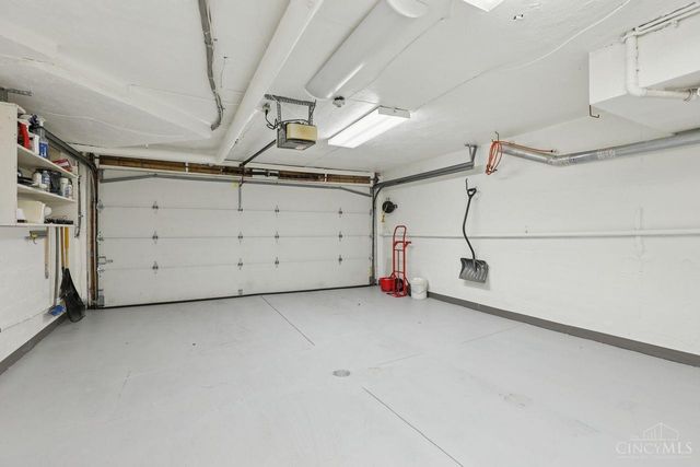 3736 Dogwood Lane, Cincinnati, OH 45213