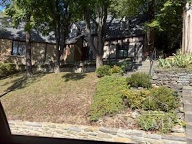 3736 Dogwood Lane, Cincinnati, OH 45213