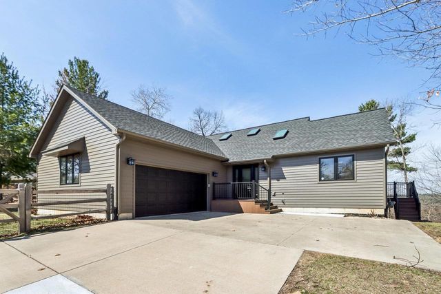 54 Lookout Ridge, Wisconsin Dells, WI 53965