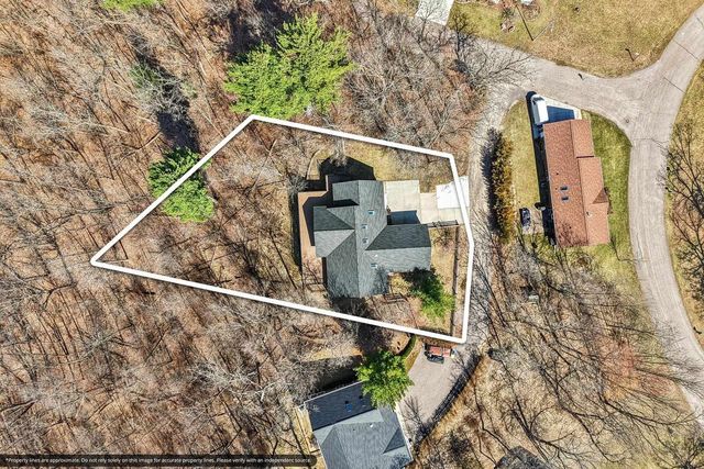 54 Lookout Ridge, Wisconsin Dells, WI 53965