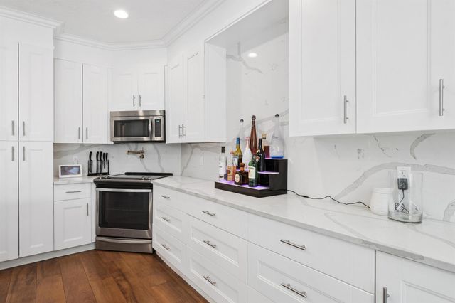 7110 NW Turtle Walk, Boca Raton, FL 33487