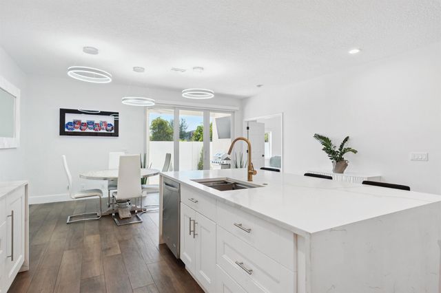 7110 NW Turtle Walk, Boca Raton, FL 33487