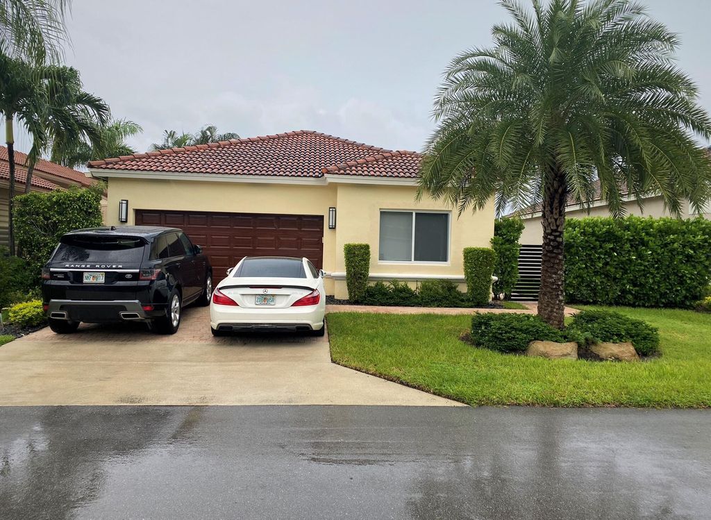 7110 NW Turtle Walk, Boca Raton, FL 33487
