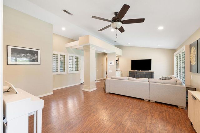 43911 La Carmela Drive, Palm Desert, CA 92211