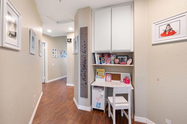 43911 La Carmela Drive, Palm Desert, CA 92211