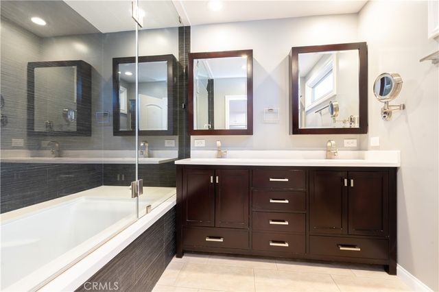 10036 Andasol Avenue, Northridge, CA 91325