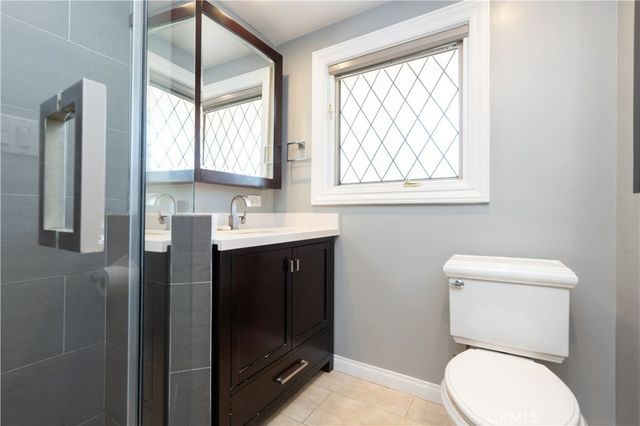 10036 Andasol Avenue, Northridge, CA 91325