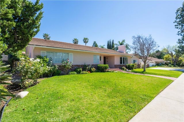 10036 Andasol Avenue, Northridge, CA 91325