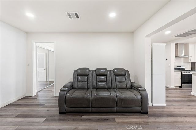 8030 Blandwood, Downey, CA 90240