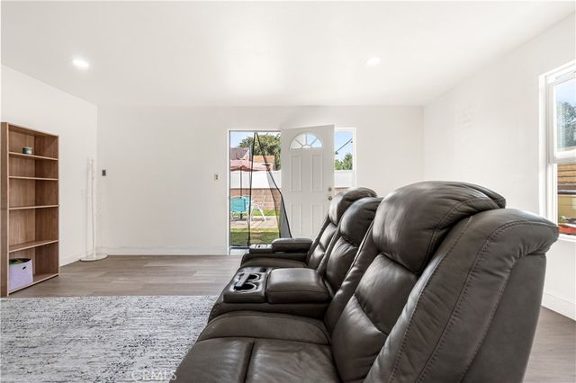8030 Blandwood, Downey, CA 90240