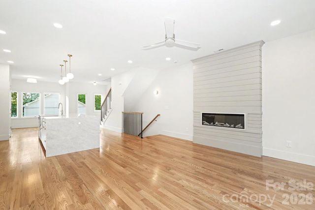 1424 Lomax Avenue, Charlotte, NC 28211