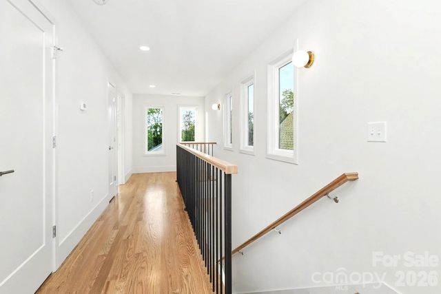 1424 Lomax Avenue, Charlotte, NC 28211