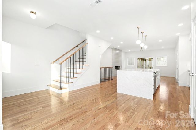 1424 Lomax Avenue, Charlotte, NC 28211