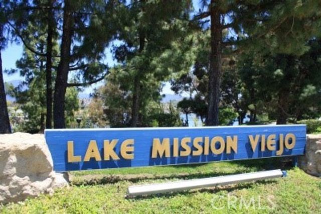 24692 Tabuenca, Mission Viejo, CA 92692