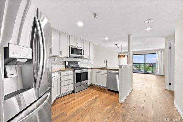 100 Park Avenue 903, Denver, CO 80205