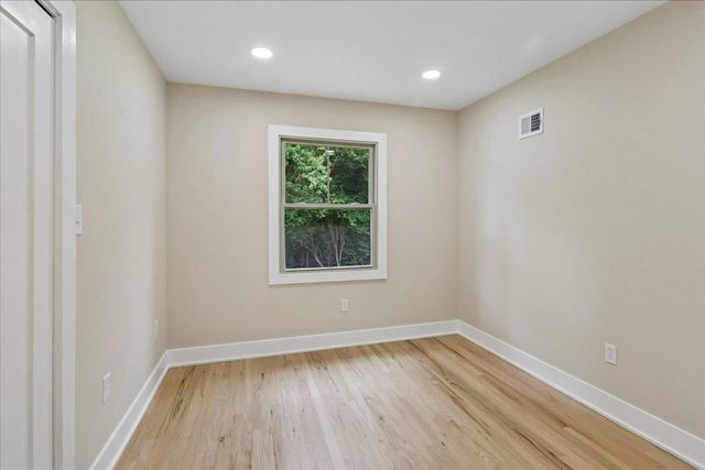 8607 WILD OLIVE DR, Potomac, MD 20854