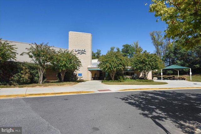 8607 WILD OLIVE DR, Potomac, MD 20854