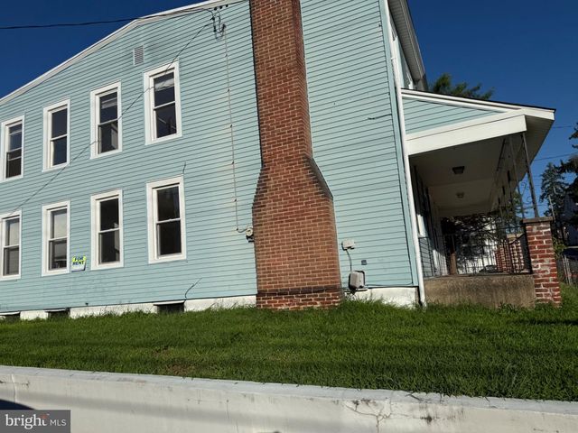 220 10TH ST, Brookhaven, PA 19015