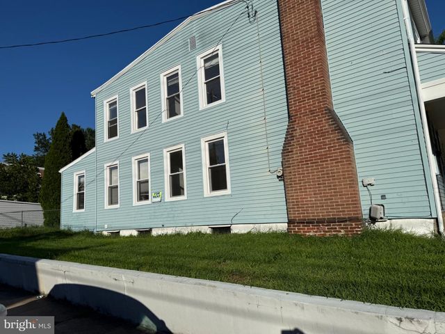 220 10TH ST, Brookhaven, PA 19015