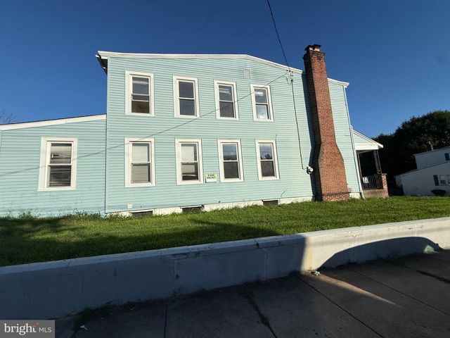 220 10TH ST, Brookhaven, PA 19015