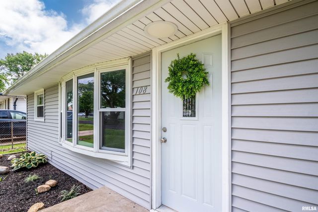 108 DUENSING Lane, Washington, IL 61571