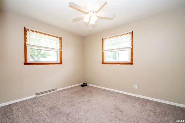 108 DUENSING Lane, Washington, IL 61571