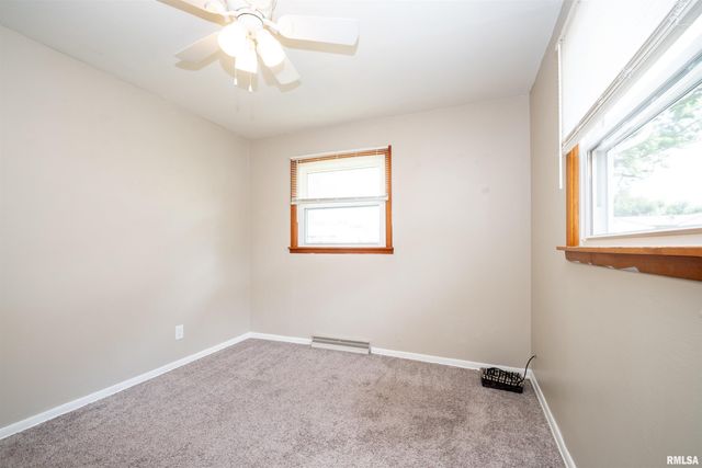 108 DUENSING Lane, Washington, IL 61571