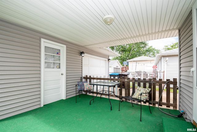 108 DUENSING Lane, Washington, IL 61571