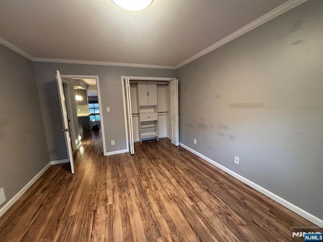 224 Sandcastle Key 224, Secaucus, NJ 07094