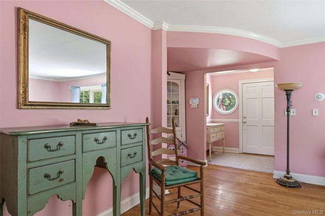 9 Townsend Road, Glen Cove, NY 11542