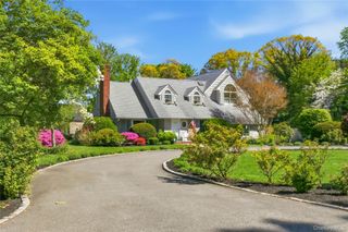 9 Townsend Road, Glen Cove, NY 11542