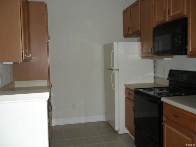 532 Ives Court 532, Chapel Hill, NC 27514