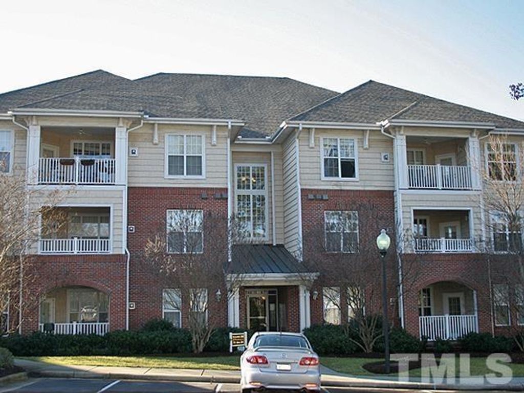 532 Ives Court 532, Chapel Hill, NC 27514
