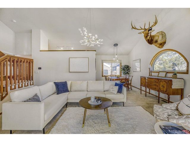 2912 Lake Park Way, Longmont, CO 80503