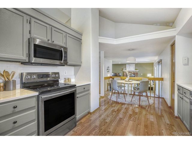 2912 Lake Park Way, Longmont, CO 80503